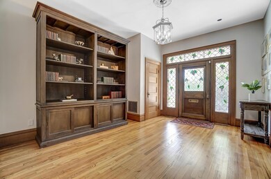 796 Neil Ave.