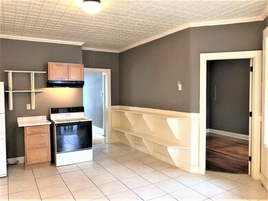 56 Pine St unit 1, Holyoke, MA 01040 - photo 3