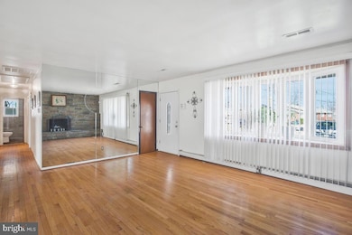 7908 Westwood Ct, Clinton, MD 20735 - photo 6