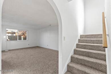 207 S 8th Ave unit 7, Yakima, WA 98902 - photo 4