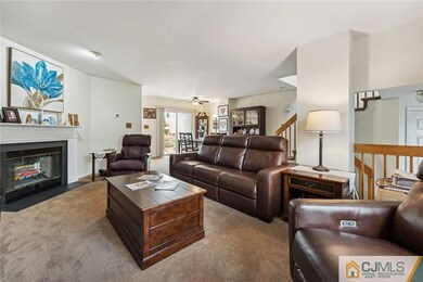 63 Jamie Ct, Monmouth Junction, NJ 08852 - photo 3