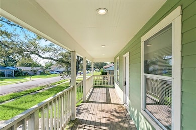 4718 Lancelot Dr, New Orleans, LA 70127 - photo 3