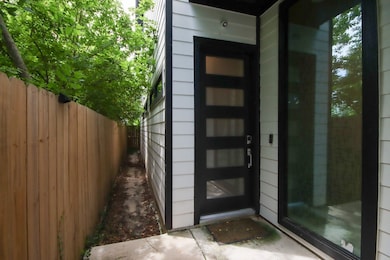 4206 Hershe St, Houston, TX 77020 - photo 4