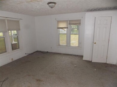 554 Davenport Rd, Harrodsburg, KY 40330 - photo 6