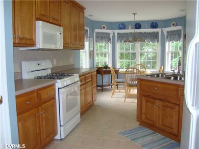 Cafeteria/Kitchen