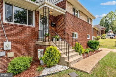 6527 Rolling Ridge Dr, Capitol Heights, MD 20743 - photo 4