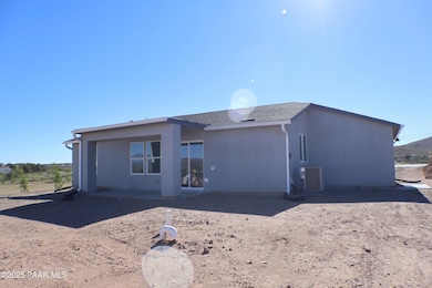 19880 E Stagecoach Trail, Mayer, AZ 86333 - photo 2