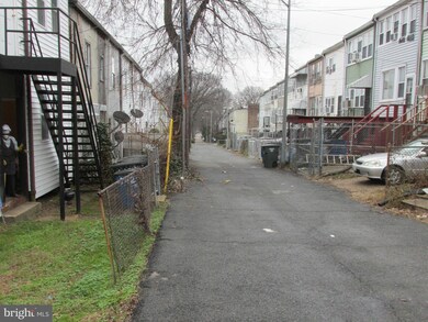 1424 Staples St NE unit 1, Washington, DC 20002 - photo 4