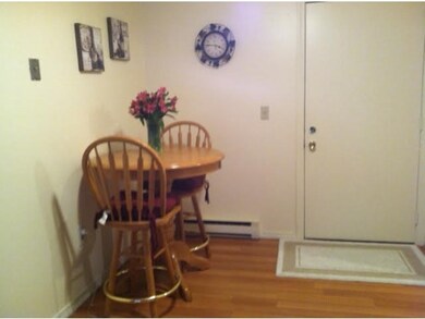 73E Constitution Dr unit 73E, Londonderry, NH 03053 - photo 5