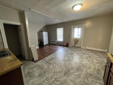 34 Meadow St, Rutland, VT 05701 - photo 3