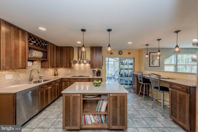 7359 Norris Ave, Sykesville, MD 21784 - photo 3