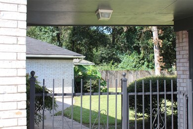 25506 Oakhurst Dr, Spring, TX 77386 - photo 7