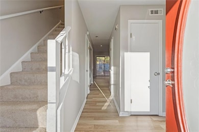 111 Heather Way unit E, Yorktown, VA 23693 - photo 6