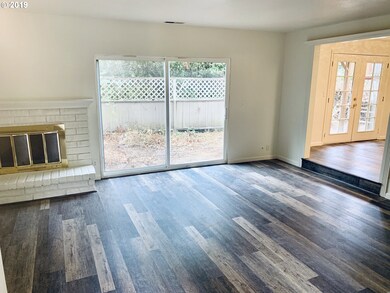 Living Room/Dining Room