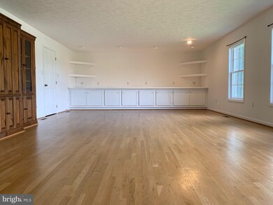 8474 Leeds Manor Rd, Warrenton, VA 20186 - photo 7