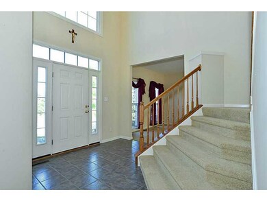 Entry/Foyer.