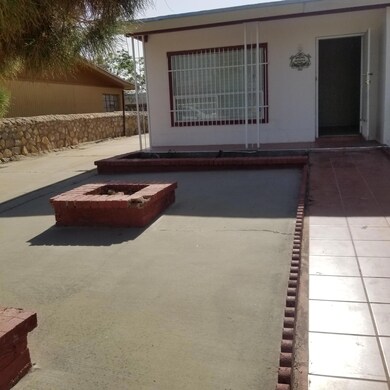 1131 Del Monte St, El Paso, TX 79915 - photo 4