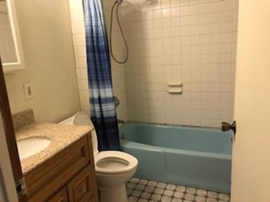 700 Robbins Ave unit 7, Dracut, MA 01826 - photo 6