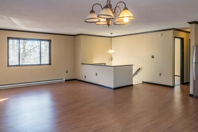 2135 Cramer Rd, Bushkill, PA 18324 - photo 3