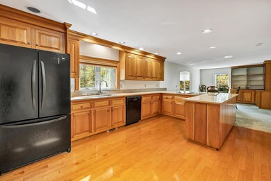 17 Dwinell Dr, Concord, NH 03301 - photo 6