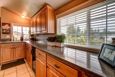 836 Main St, Edmonds, WA 98020 - photo 7