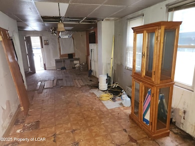 60 E Jefferson Ave, West Hazleton, PA 18202 - photo 6