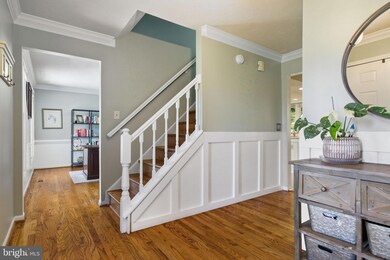 509 Cindy Ct, Sterling, VA 20164 - photo 5