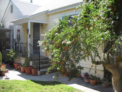 Back House- 1750 Oliver