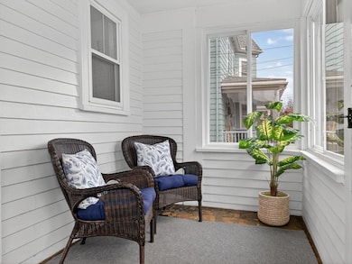 33 Capitol St, Watertown, MA 02472 - photo 5