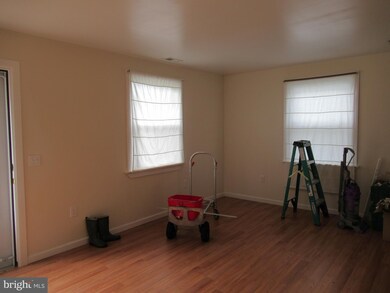 8232 Northview Rd, Dundalk, MD 21222 - photo 4