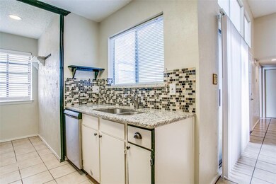 604 Bellaire Dr unit A, Hurst, TX 76053 - photo 5
