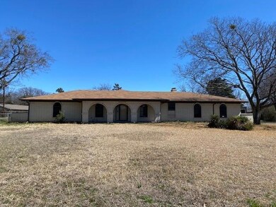 2200 Island Bayou, Bonham, TX 75418 - photo 2