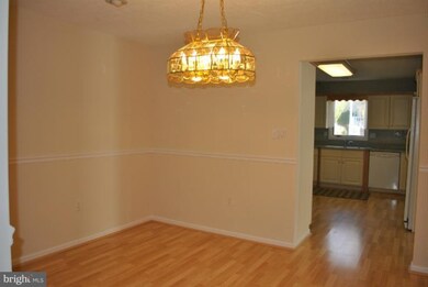 2929 Eutaw Forest Dr, Waldorf, MD 20603 - photo 6