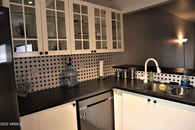 3 - Kitchen3