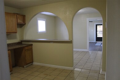 9117 Lanewood Dr, Houston, TX 77016 - photo 7