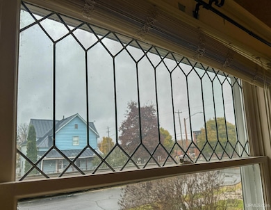 607 N 4th St, Ishpeming, MI 49849 - photo 7