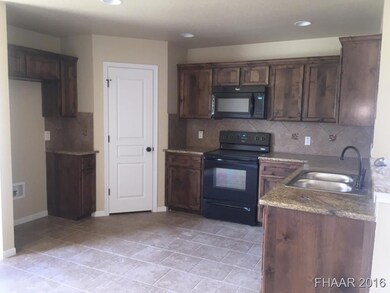 3437 Horizon St, Copperas Cove, TX 76522 - photo 4