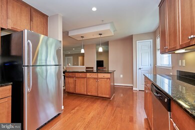 4069 S Four Mile Run Dr unit 404, Arlington, VA 22204 - photo 7