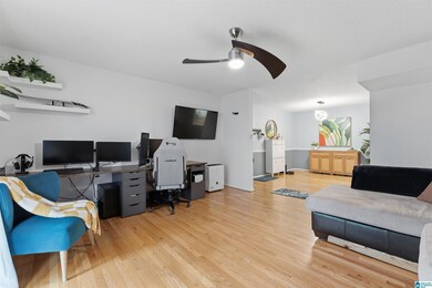 707 Woodland Village unit 707, Birmingham, AL 35216 - photo 4