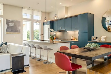 2300 Enfield Rd unit 302, Austin, TX 78703 - photo 5