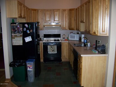 229 Husson Rd, Milford, PA 18337 - photo 3