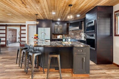 13179 Ridgeway Rd Orient OH-9