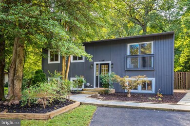 11581 Embers Ct, Reston, VA 20191 - photo 2