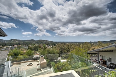 1658 N Hunters Way, Orange, CA 92869 - photo 2