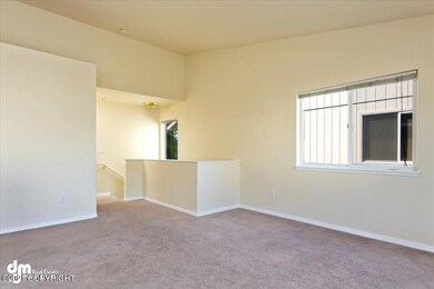 02-Living Room-4141
