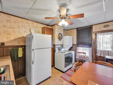 12 S 2nd St, Saint Clair, PA 17970 - photo 6