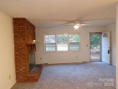 5391 Sapp Rd, Kannapolis, NC 28083 - photo 4