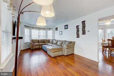 1242 Juniper St, Shady Side, MD 20764 - photo 5