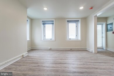 450 Germantown Pike unit 2, Lafayette Hill, PA 19444 - photo 4