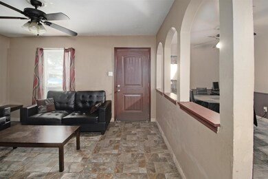 8610 Citation Ct, Houston, TX 77088 - photo 6